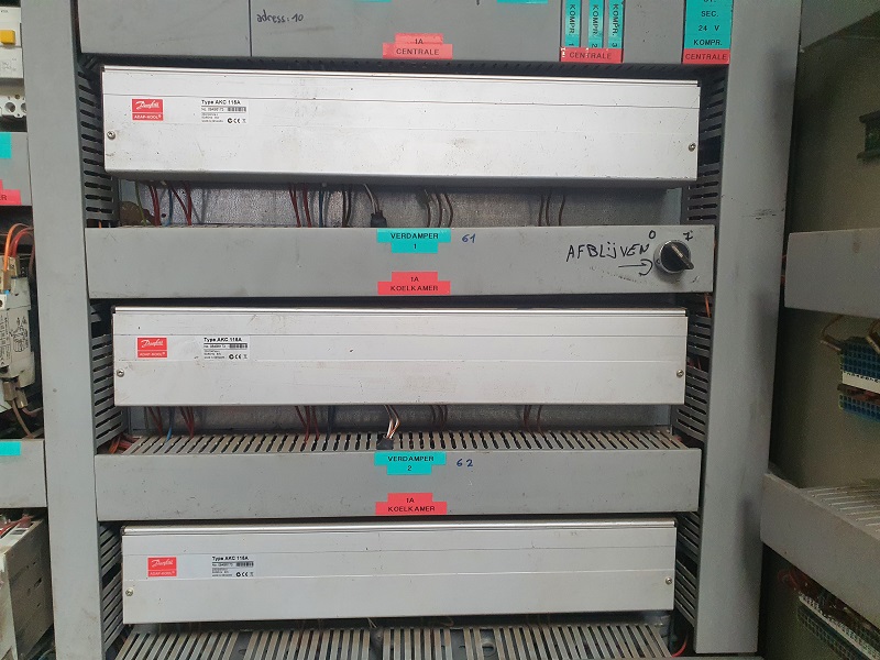 1030 DWM Copeland D6DH5-350 (3)